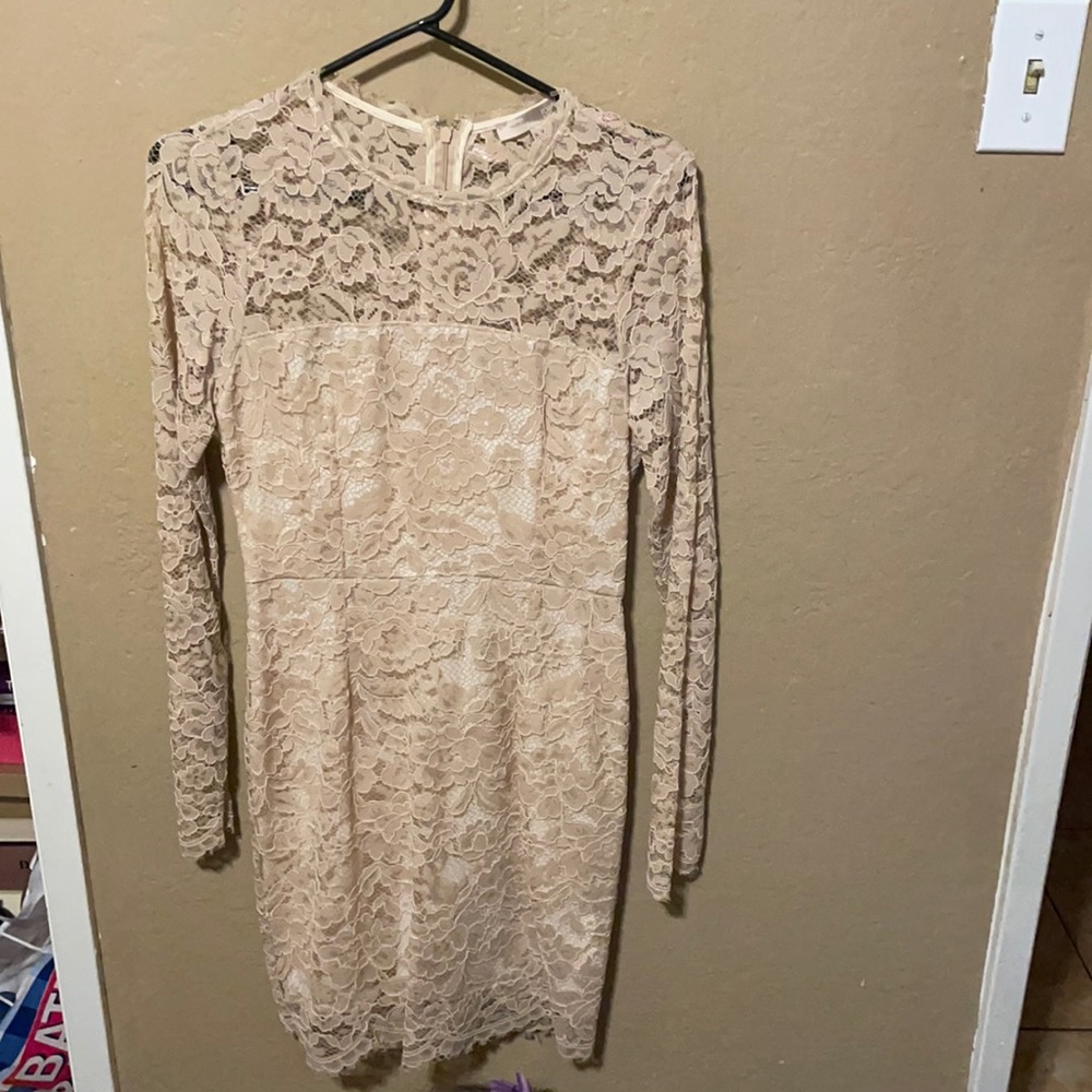 Lace dress